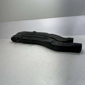 7360939 Bobcat Duct Tunnel - 2022 Uv34