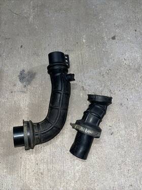 4xe-e4453-00-00 Yamaha Bear Tracker 250 2x4 00 Air Cleaner Joint Boot A5