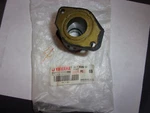 Oem Yamaha Intake Manifold Carburetor 52H-13586-00-00. Fixed Price $135.00.